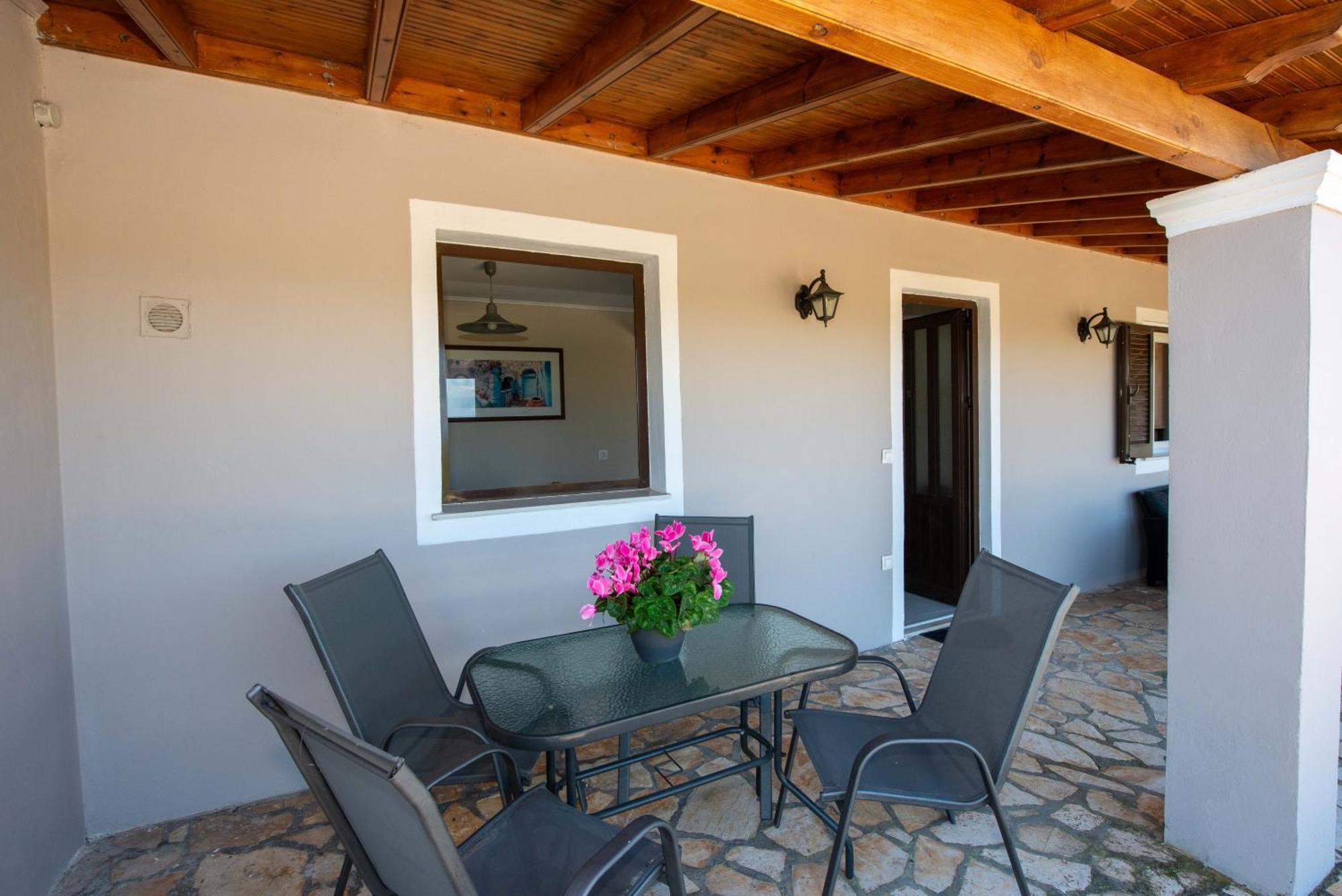 Apartamento Astrakeri Sea Side Hill Exterior foto